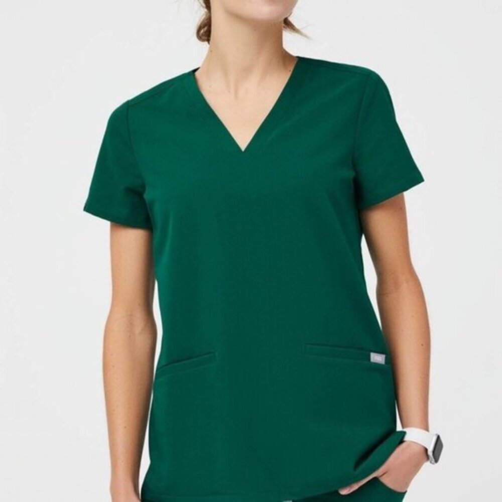 FIGS St Patrick's Day Green Casma Three-Pocket Scrub Top Hospital Medical Nurse